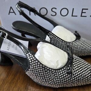 Aerosoles Women's Janice kitten heel slingback pump - Size 6M
